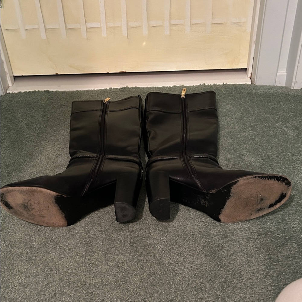 Tory Burch Daniella Leather High Black Riding Boots. 3.75” Heel. Size 10.5 - Picture 10 of 16
